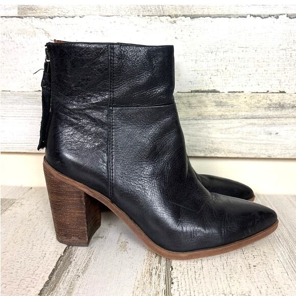 Franco Sarto Women’s 7.5 Black Leather Ankle Boots Block Heel Pointed Toe zip - Picture 2 of 7